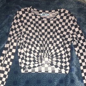 Checkered cropped long sleeve shirt